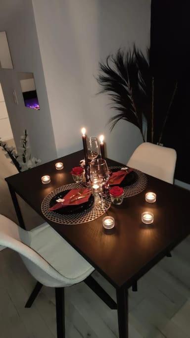 Logement Romantique Et Cosy Шарлеруа Экстерьер фото